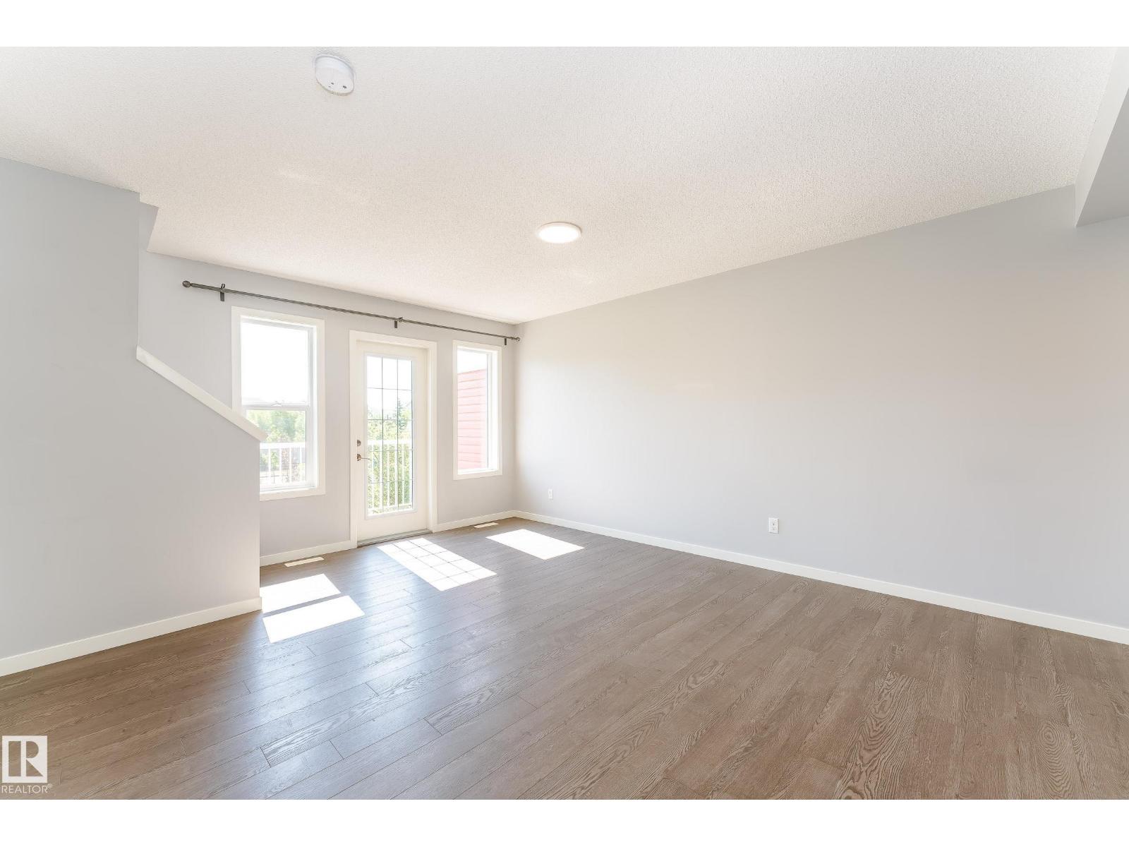 #36 1816 Rutherford Road SW - 7