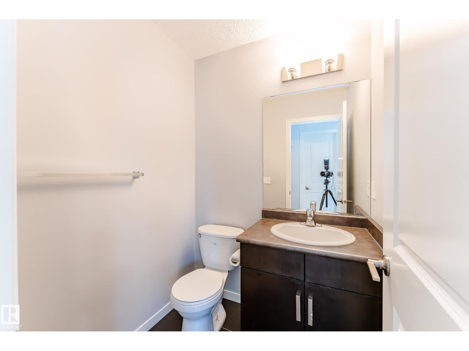 #36 1816 Rutherford Road SW - Image 15