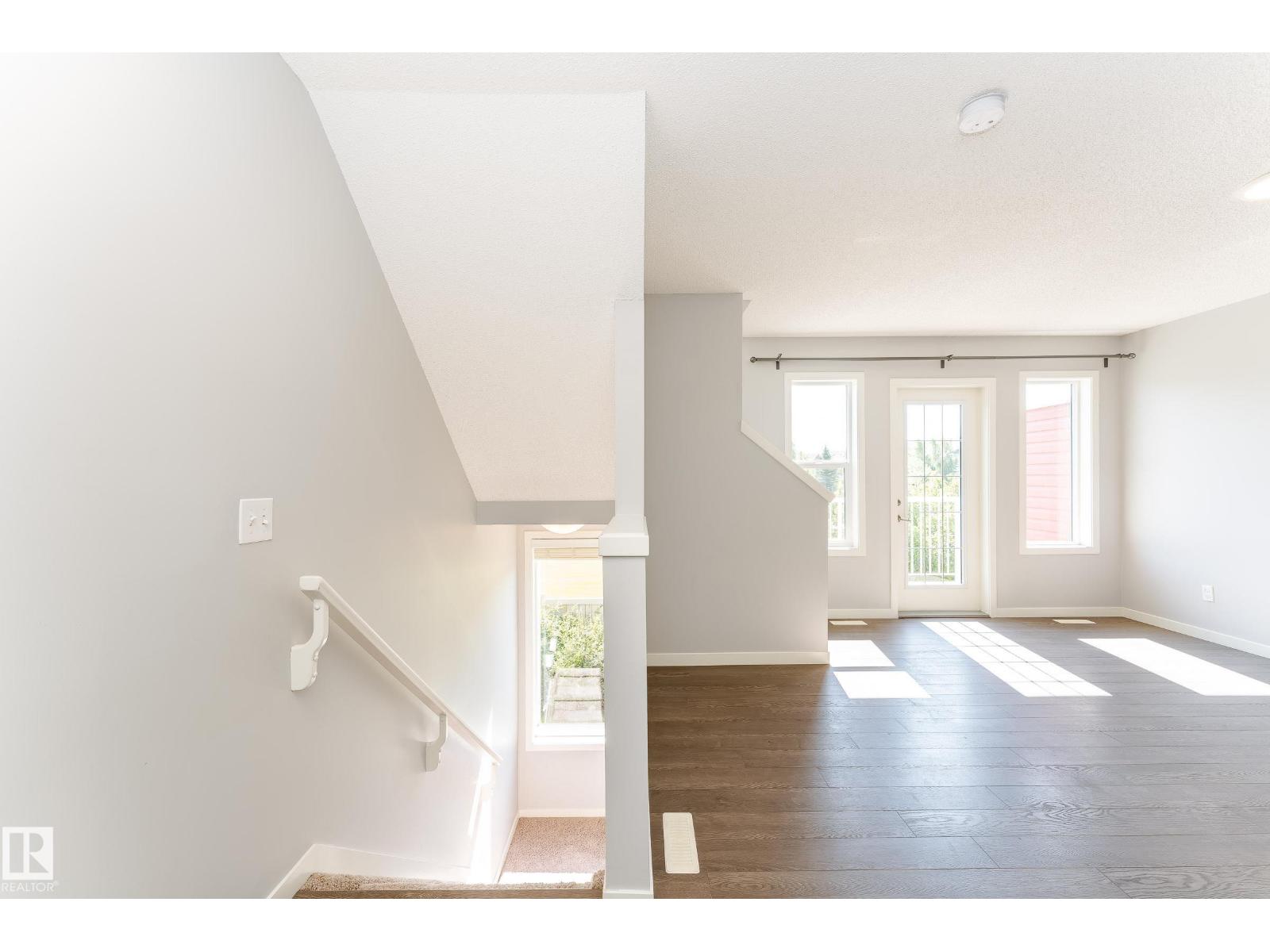 #36 1816 Rutherford Road SW - Image 4