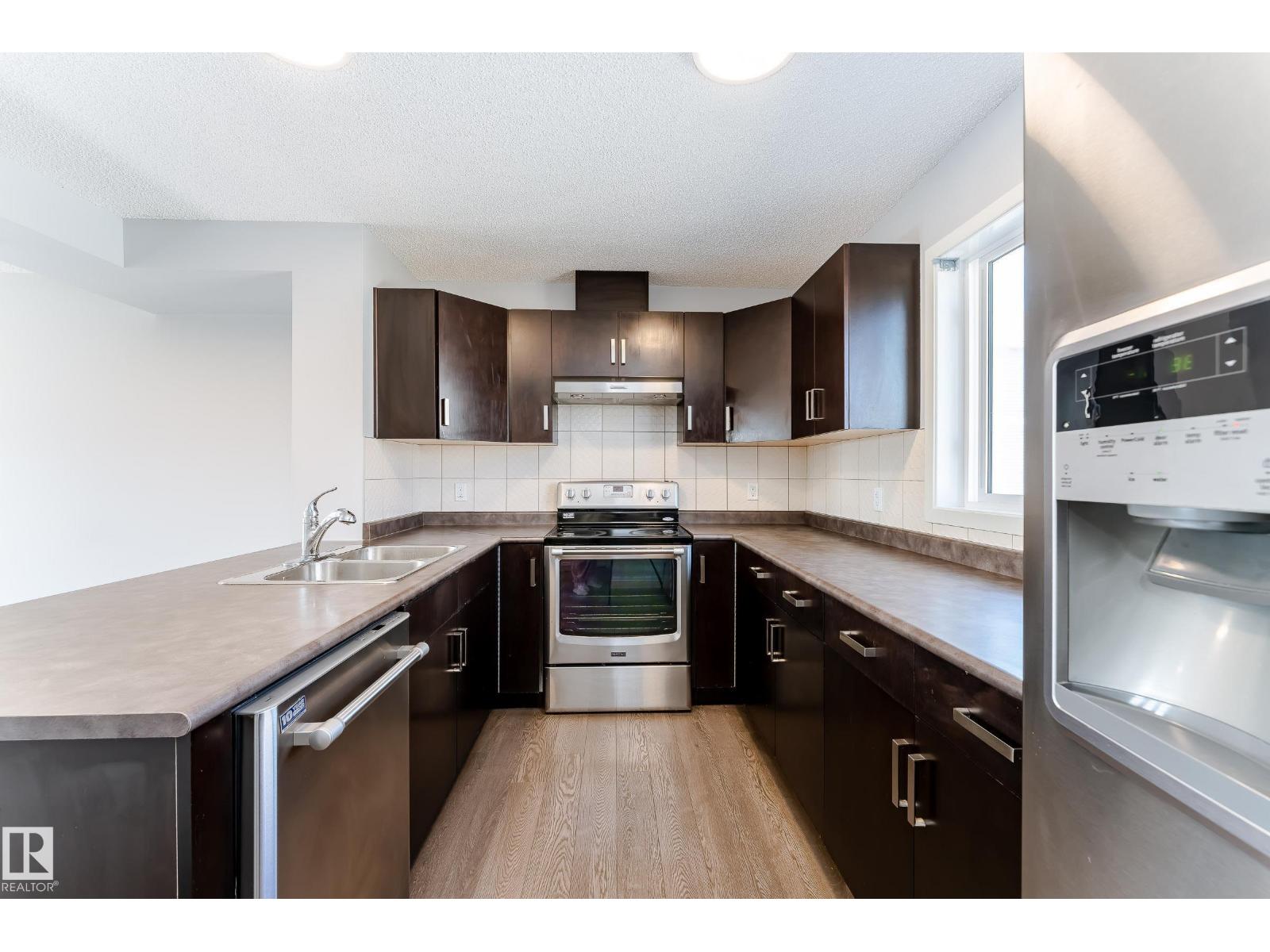 #36 1816 Rutherford Road SW - Image 13