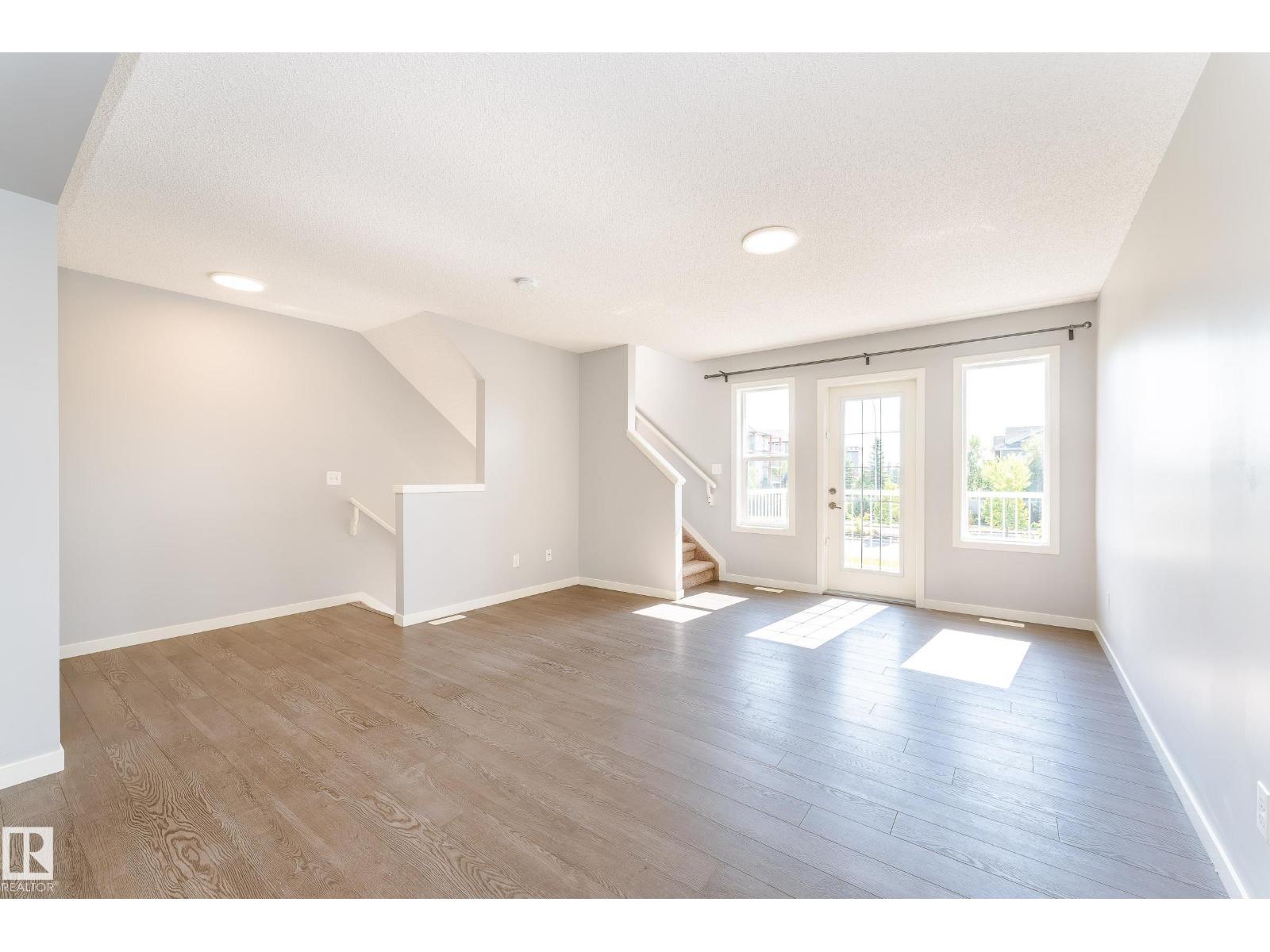 #36 1816 Rutherford Road SW - 6