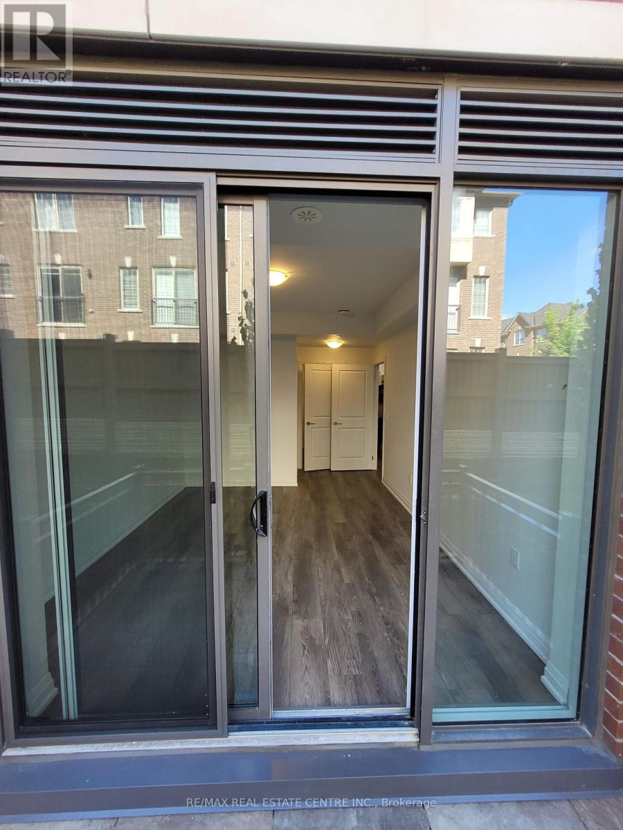 #140 75 ATTMAR DRIVE - 26
