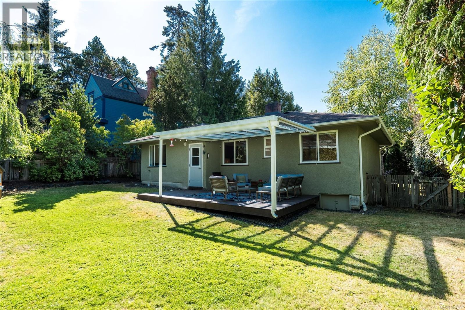 1752 Kisber Ave - Image 23