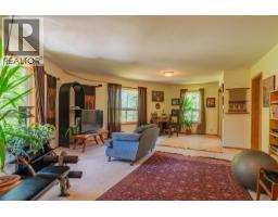4826 Fletcher Creek Frontage Road, Fletcher Creek, BC V0G1M0 Photo 18