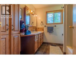 4826 Fletcher Creek Frontage Road, Fletcher Creek, BC V0G1M0 Photo 25