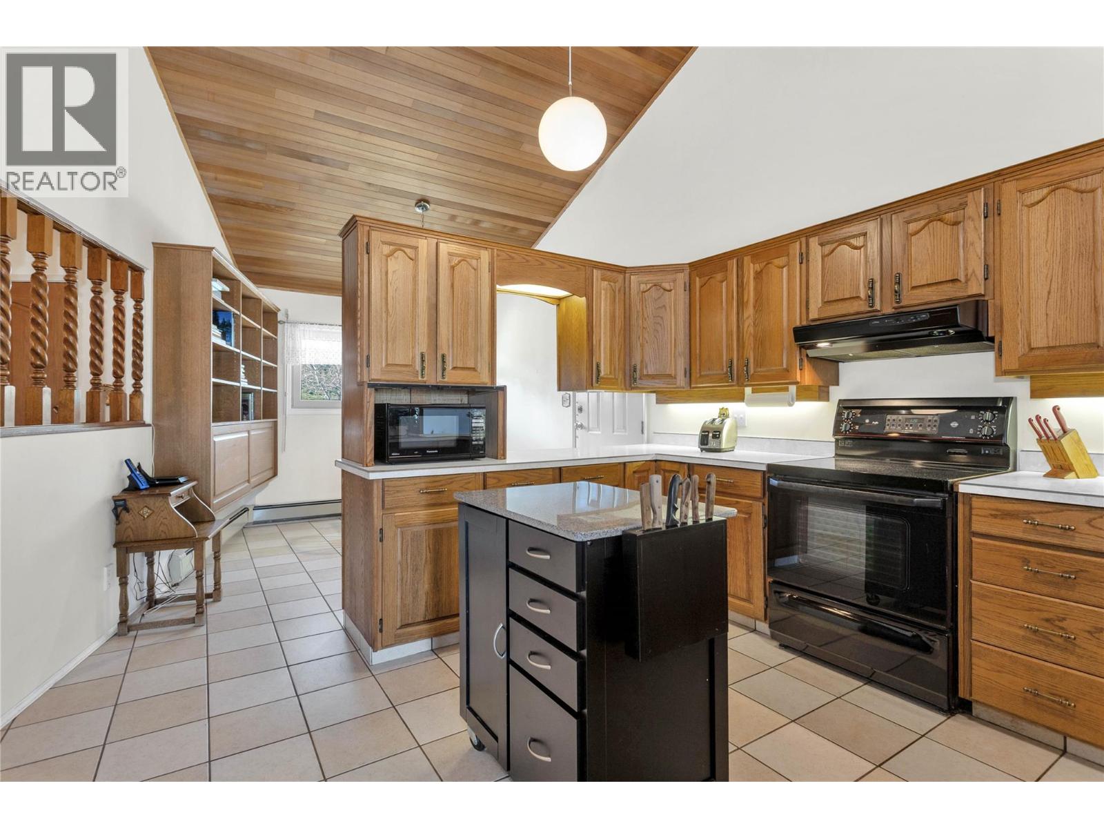 3915 Trepanier Heights Avenue, Peachland