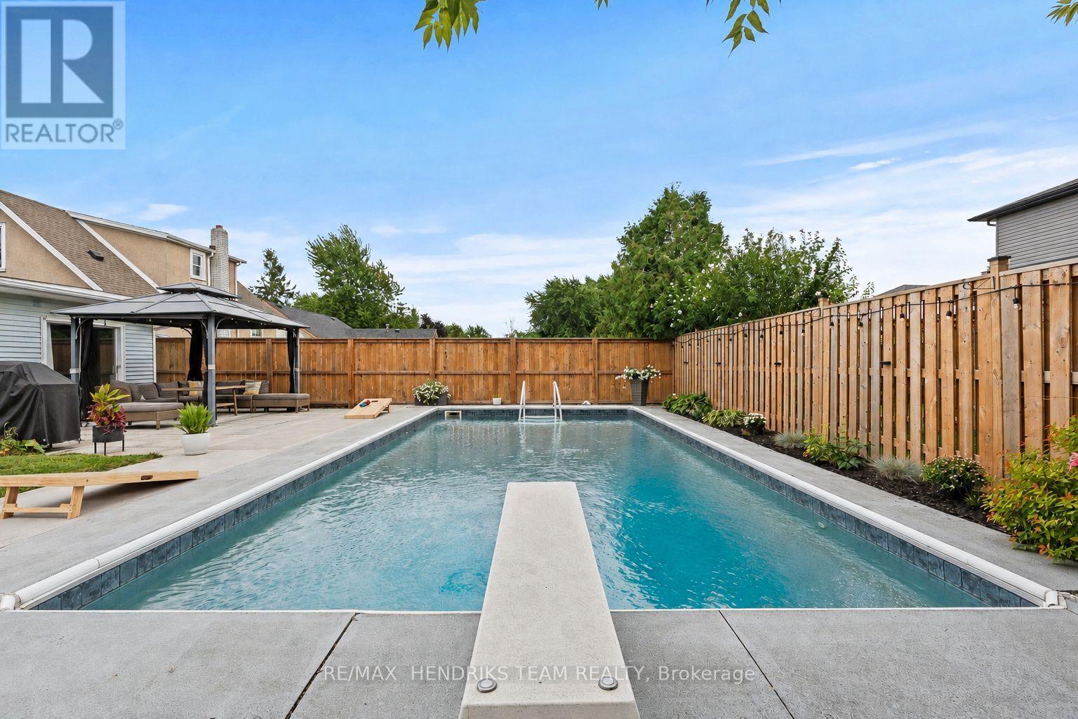 35 KINSEY STREET - Image 33