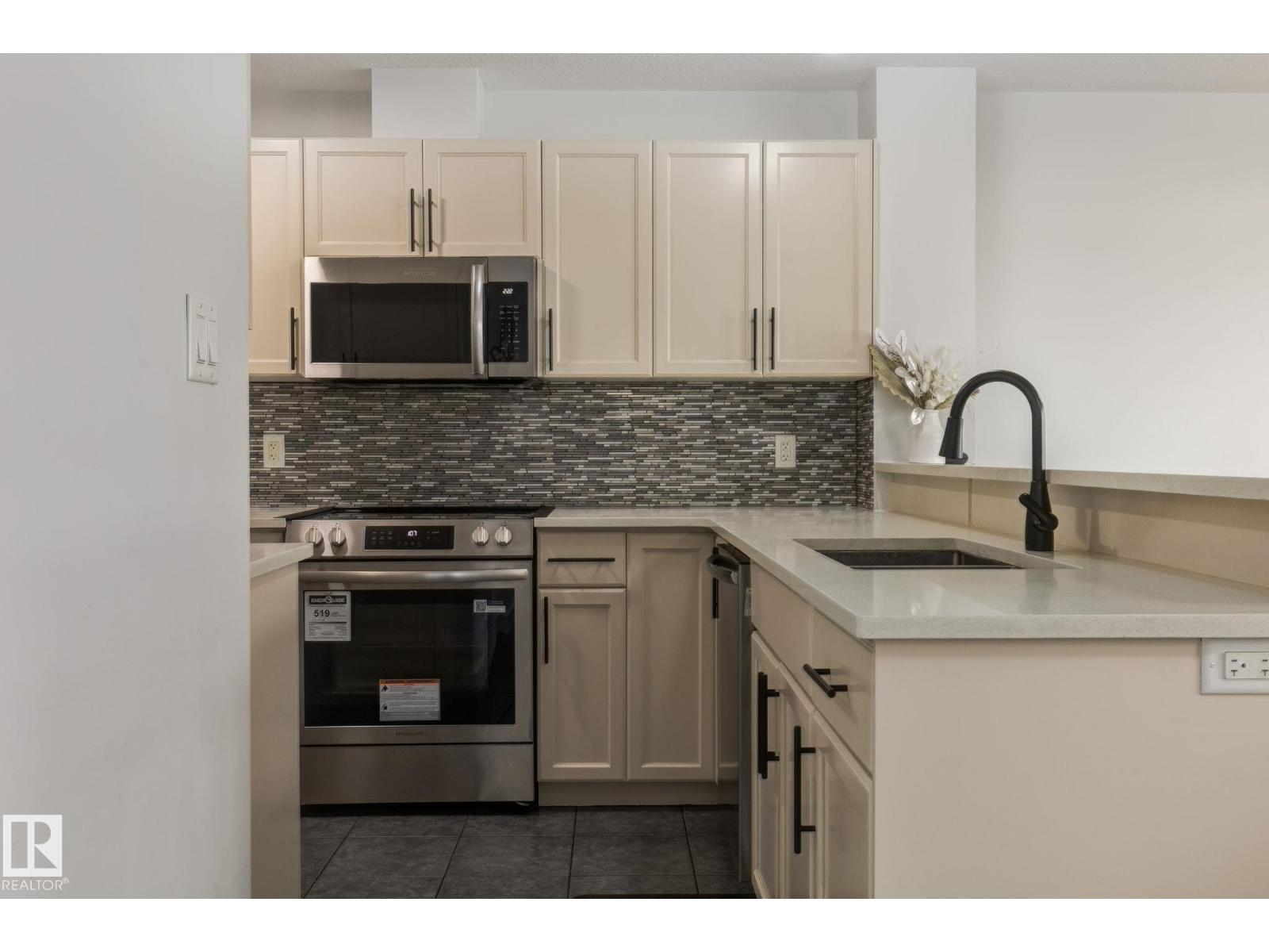 5112 1A AV SW - Image 7
