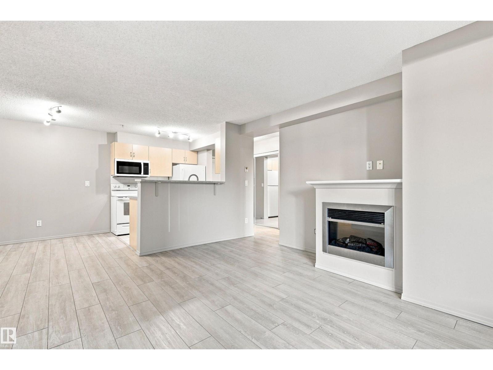 #117 17011 67 AV NW - Image 20