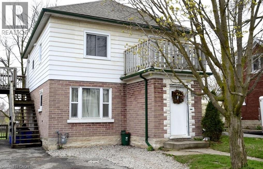 461 VICTORIA Street S Unit# B — photo 1
