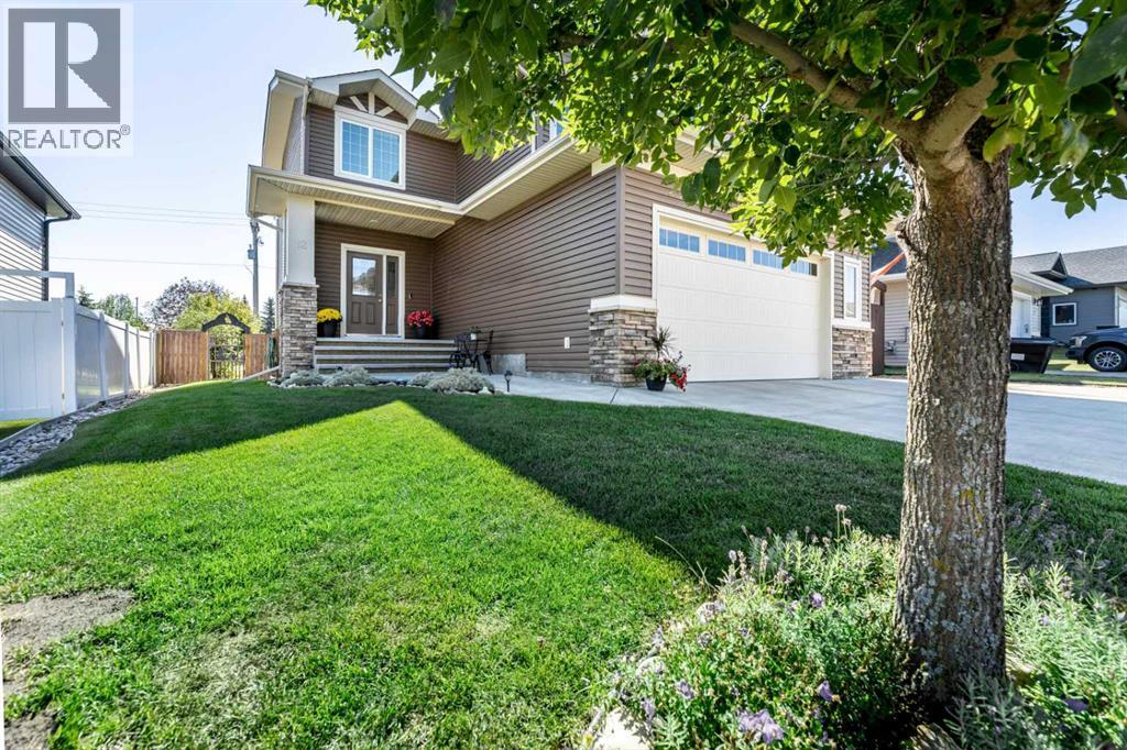12 Edina Close - 2