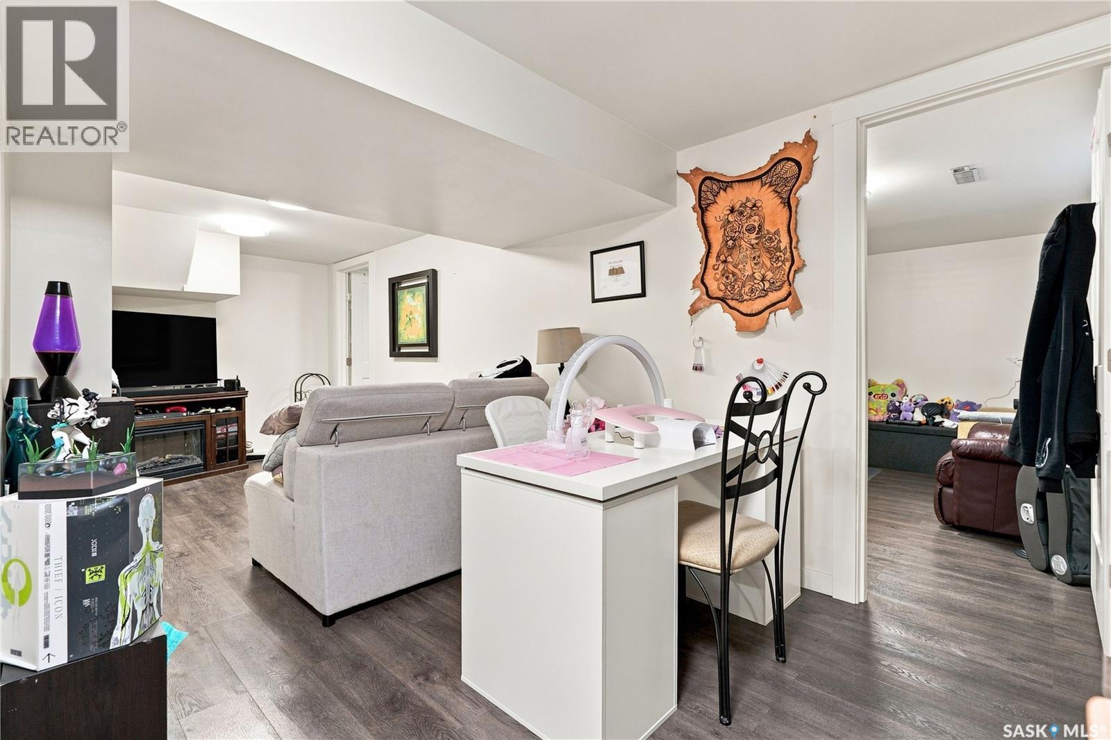 1810 Morgan AVENUE - Image 38