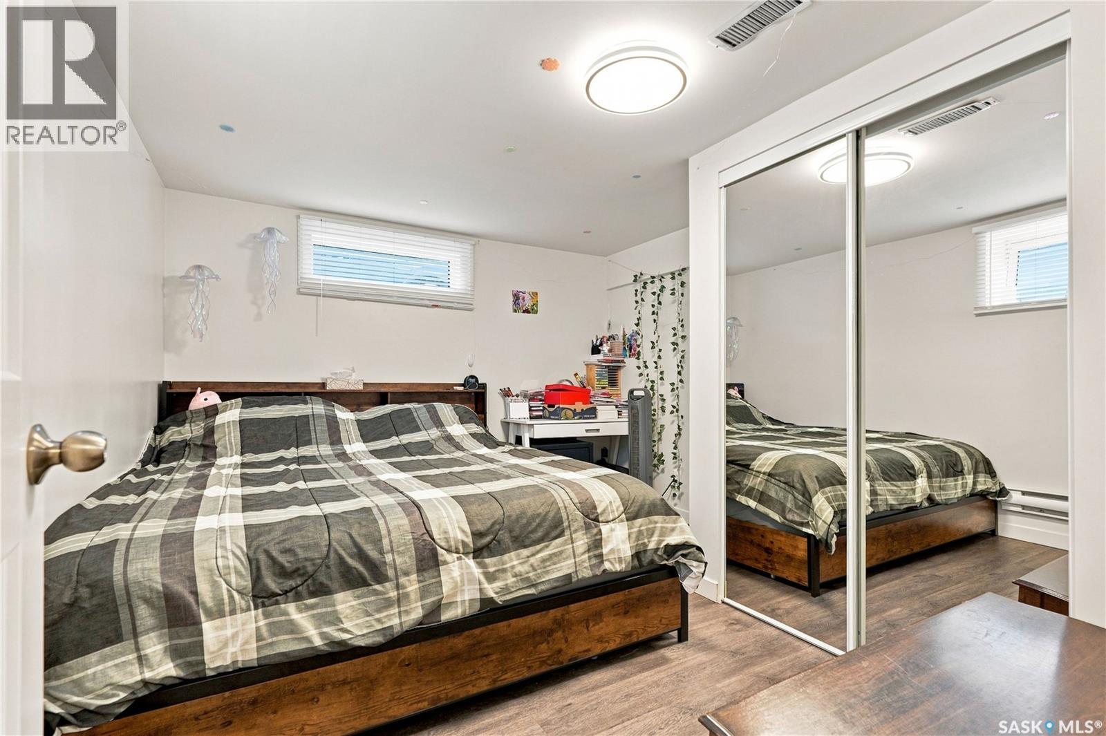 1810 Morgan AVENUE - Image 41