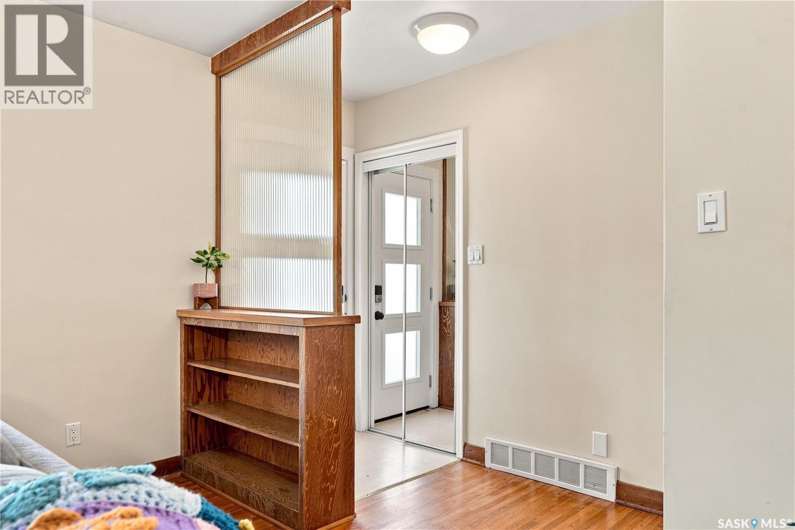 1810 Morgan AVENUE - Image 6