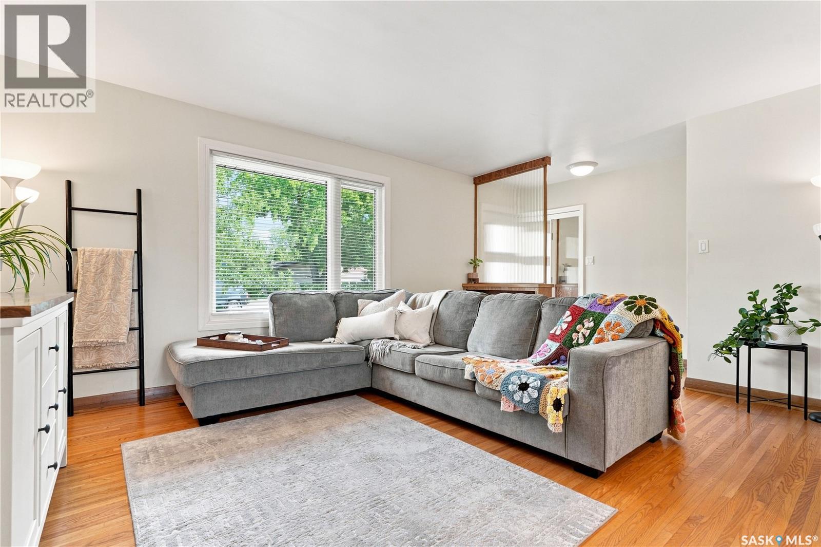 1810 Morgan AVENUE - Image 7