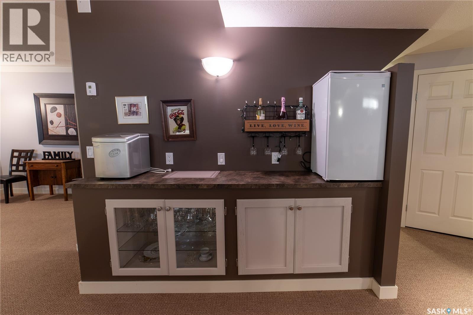 317 Frehlick BAY - Image 32