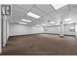 203 - 292 King Street W, Oshawa, ON L4R3M6 Photo 11