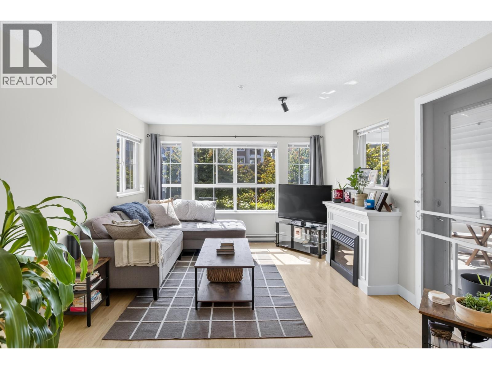 234 19673 MEADOW GARDENS WAY, Pitt Meadows