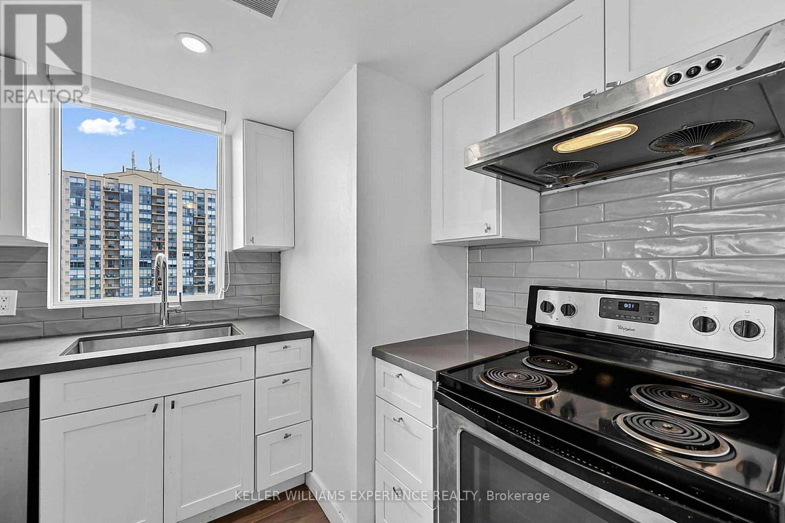 ##904 75 ELLEN STREET - Image 14