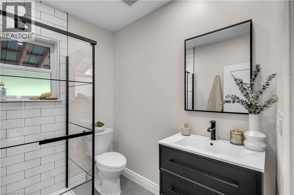 31 SCOTIA Avenue - 21