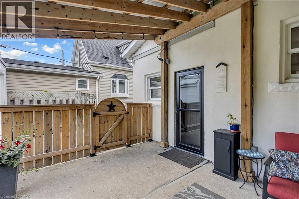 31 SCOTIA Avenue - 27