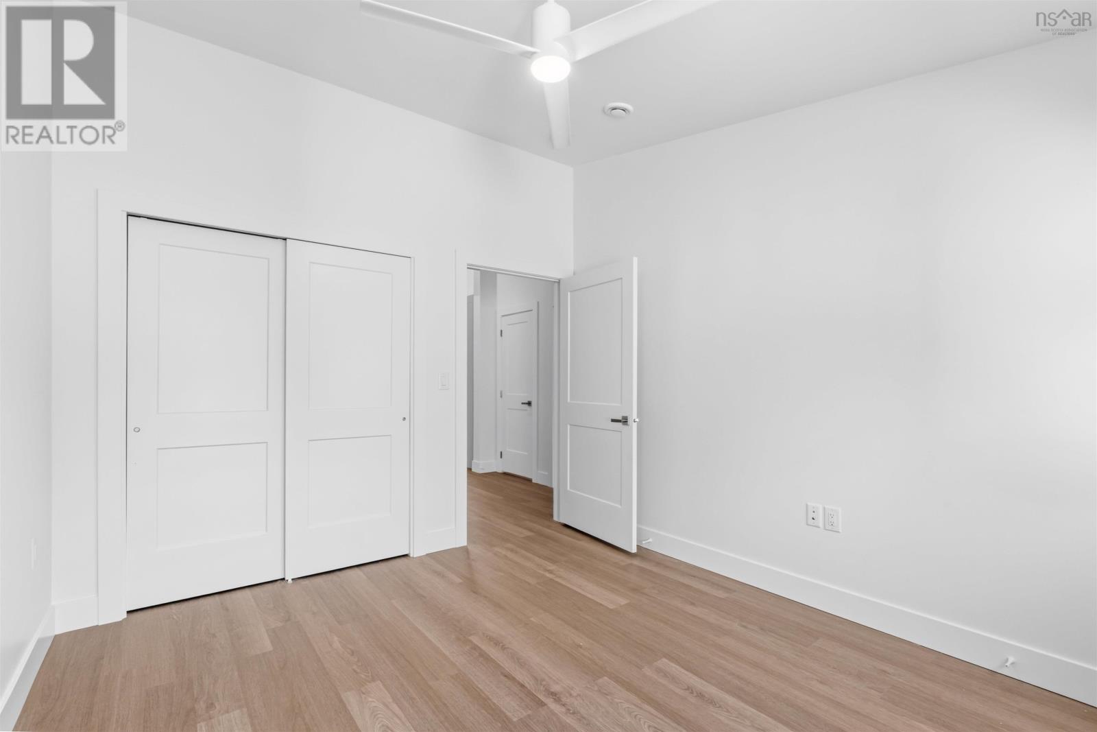 Property 23 of 36 of 15 Summer Hill Place