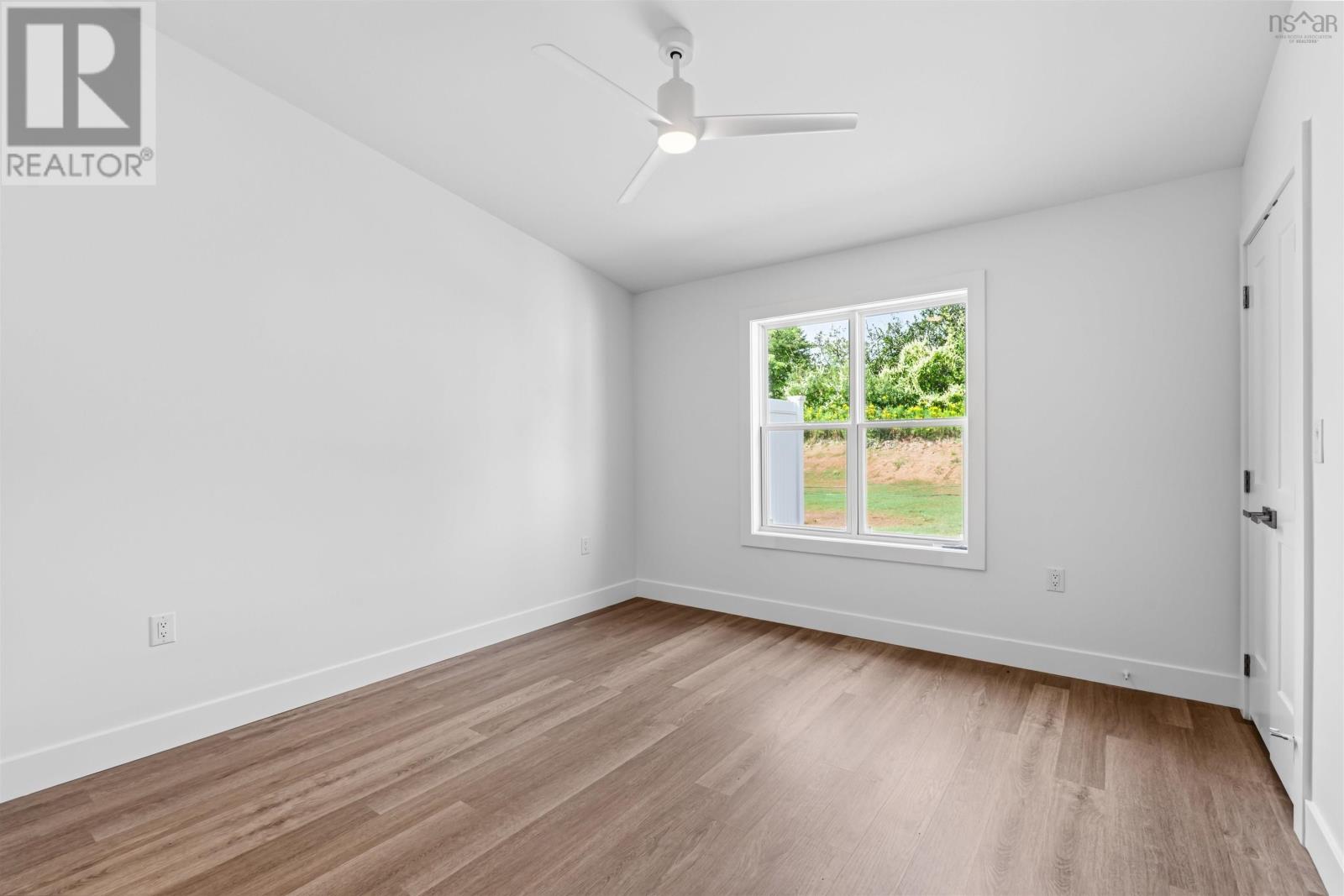 Property 24 of 36 of 15 Summer Hill Place