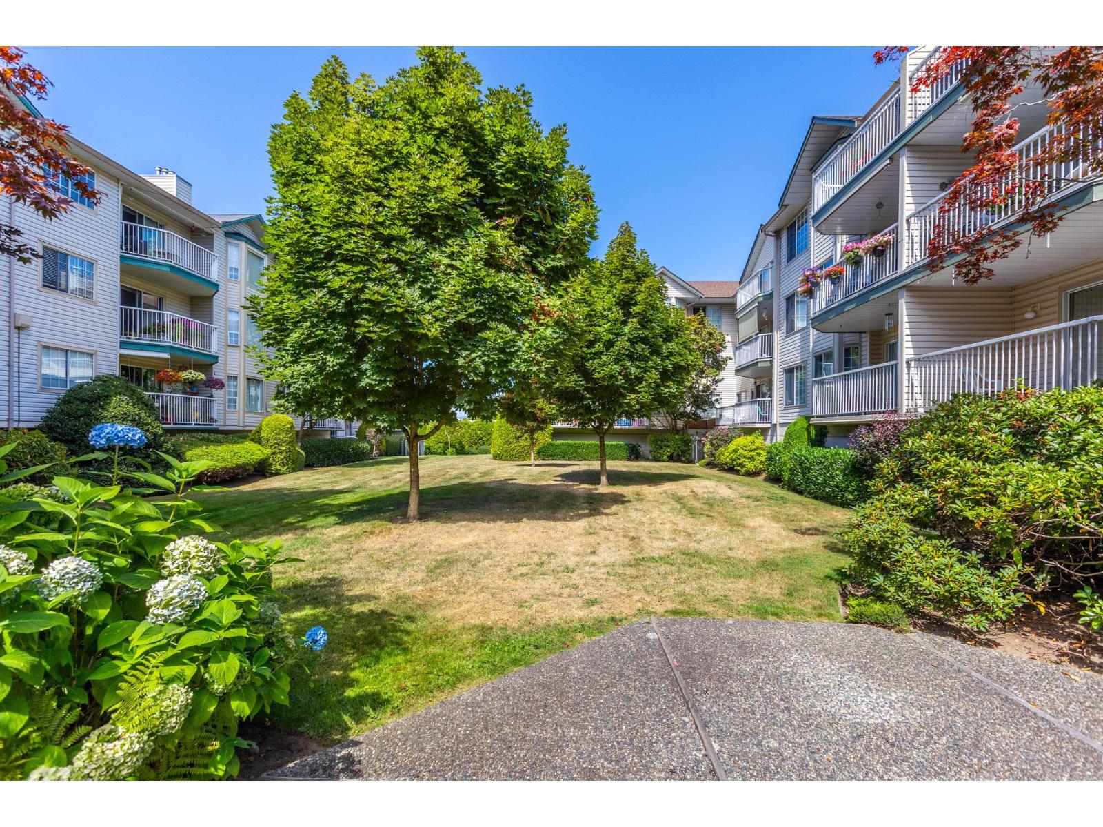 205 5363 206 STREET, Langley