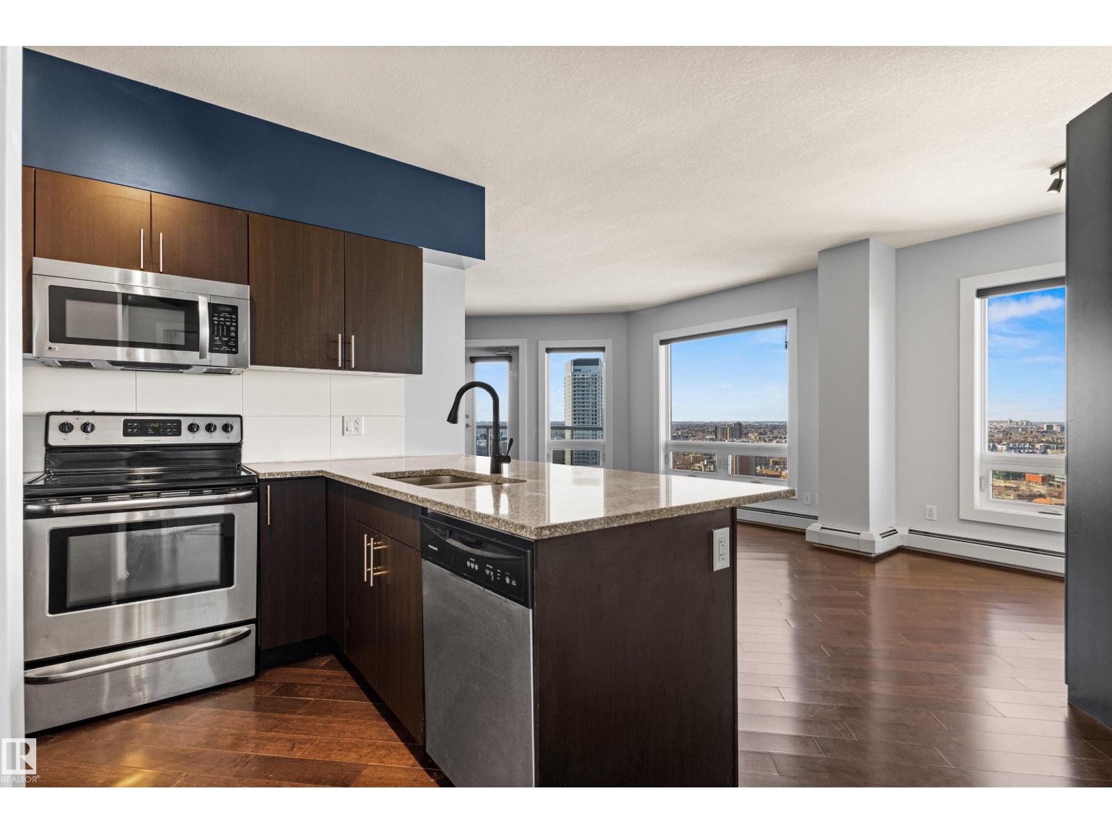 #2401 10152 104 ST NW - 22