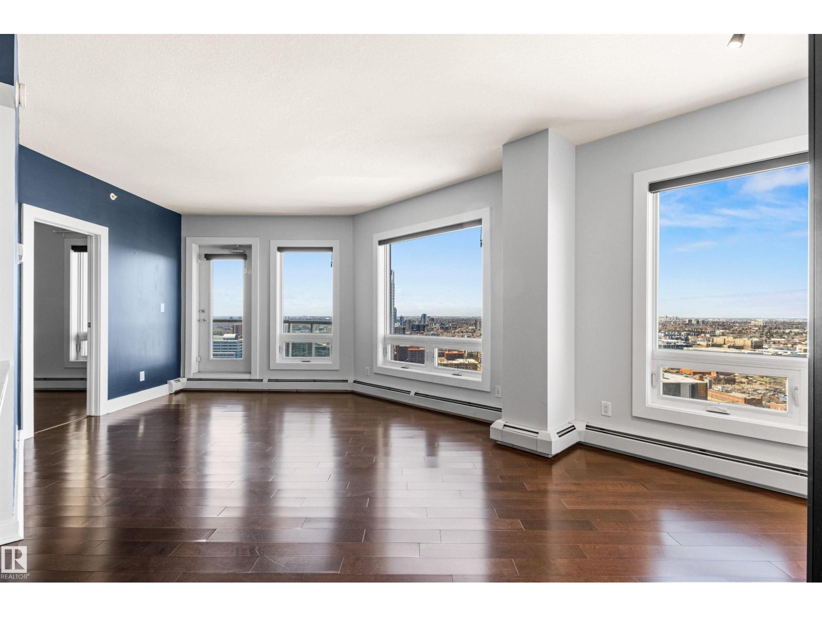#2401 10152 104 ST NW - 24