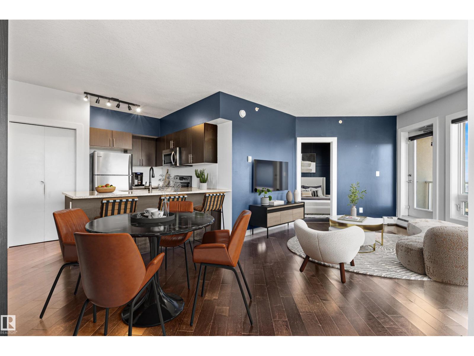 #2401 10152 104 ST NW - Image 25
