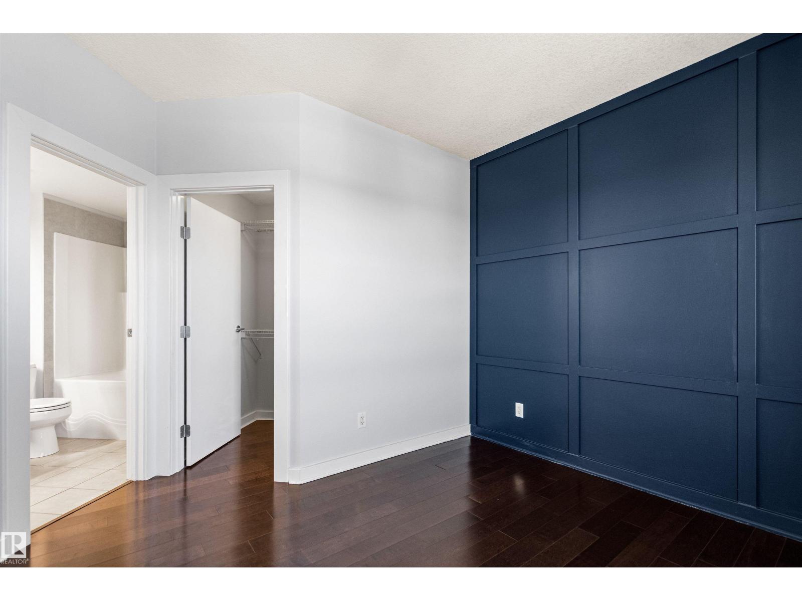 #2401 10152 104 ST NW - Image 33