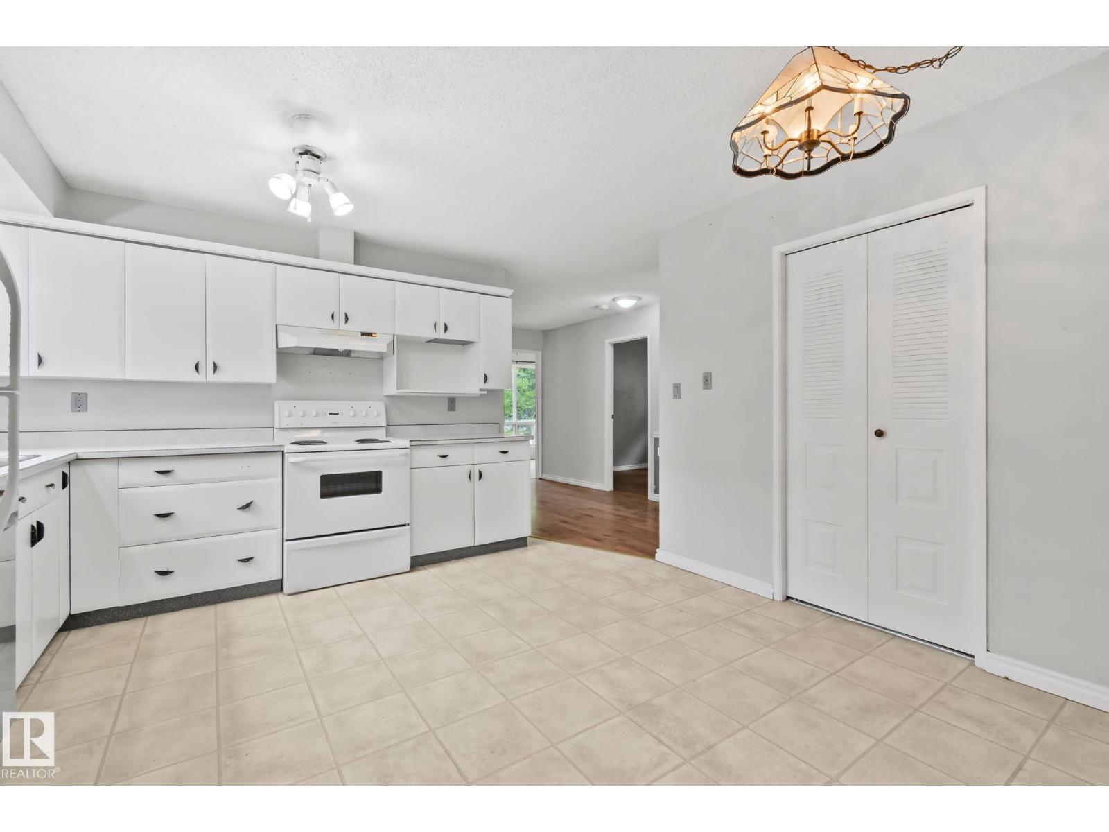 5111 40 AV NW - Image 19