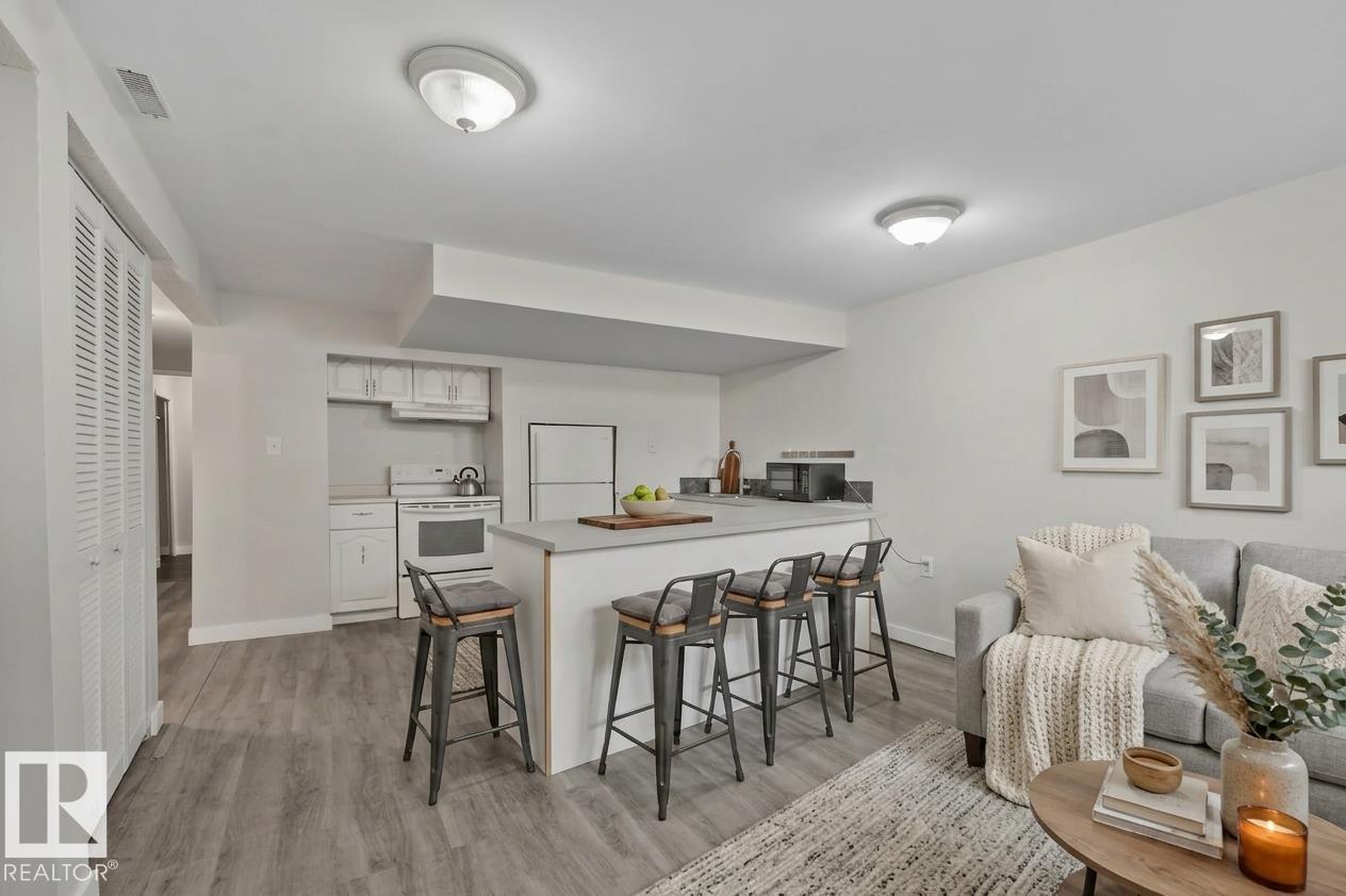 5111 40 AV NW - Image 35