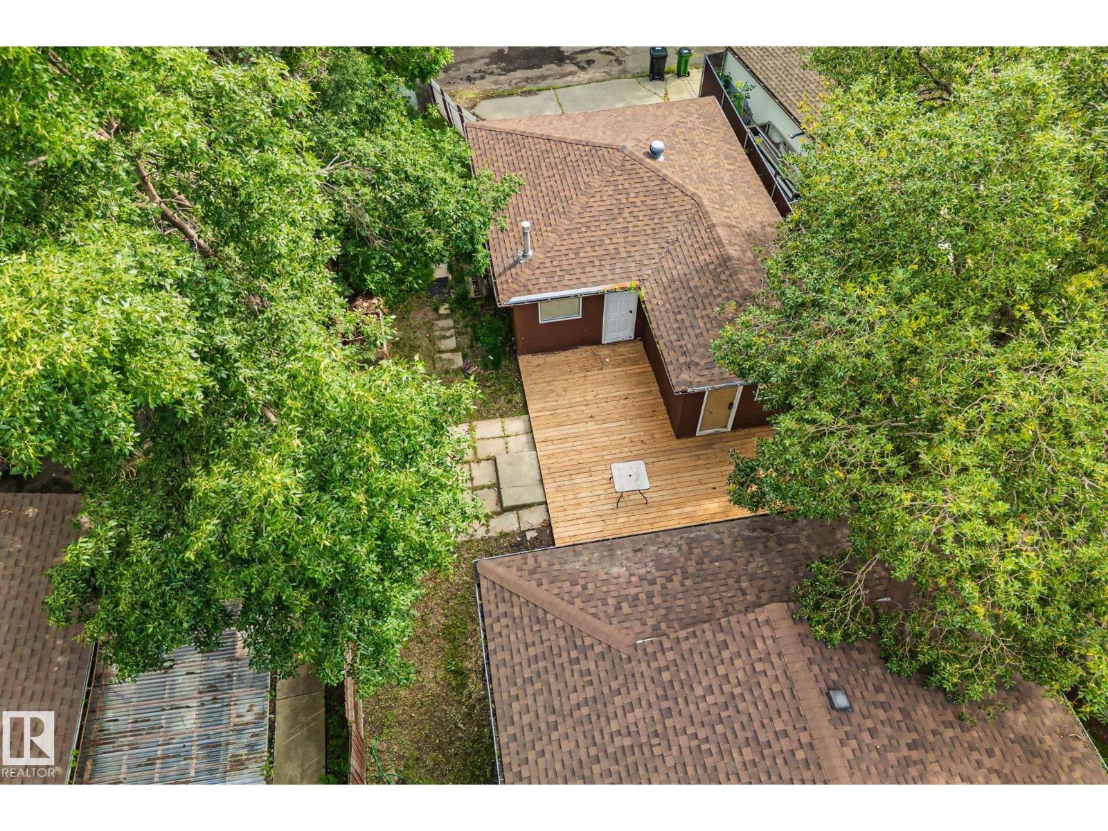 5111 40 AV NW - 43