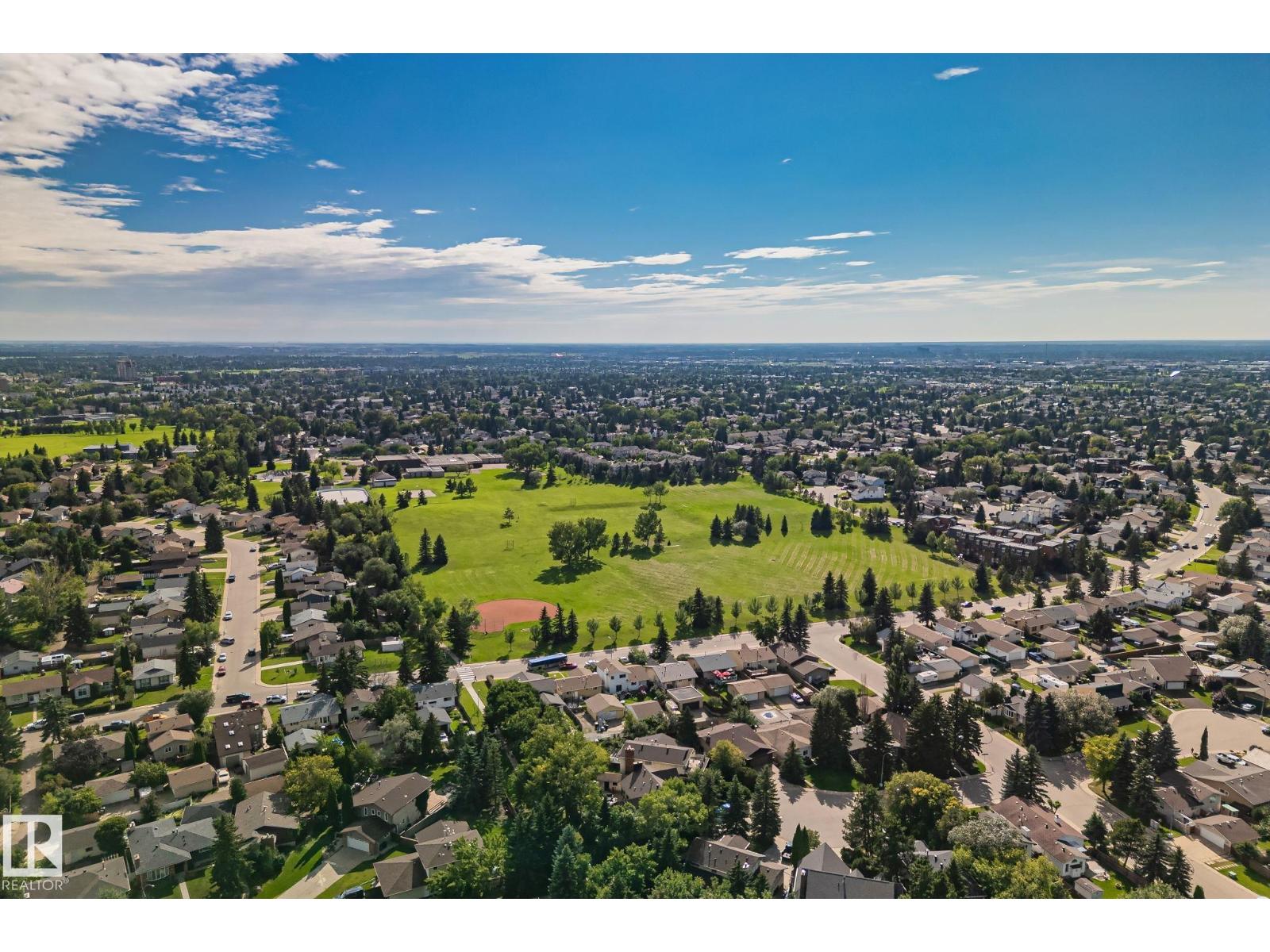 5111 40 AV NW - 48