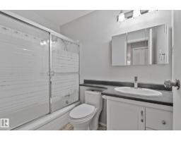 5111 40 Av Nw, Edmonton, AB T6L1B3 Photo 14