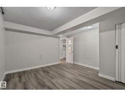 5111 40 Av Nw, Edmonton, AB T6L1B3 Photo 38