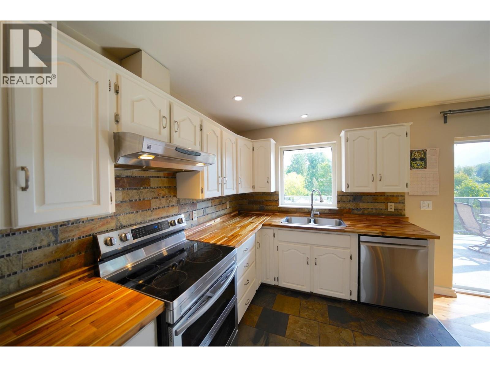 2774 Waite Road - 16