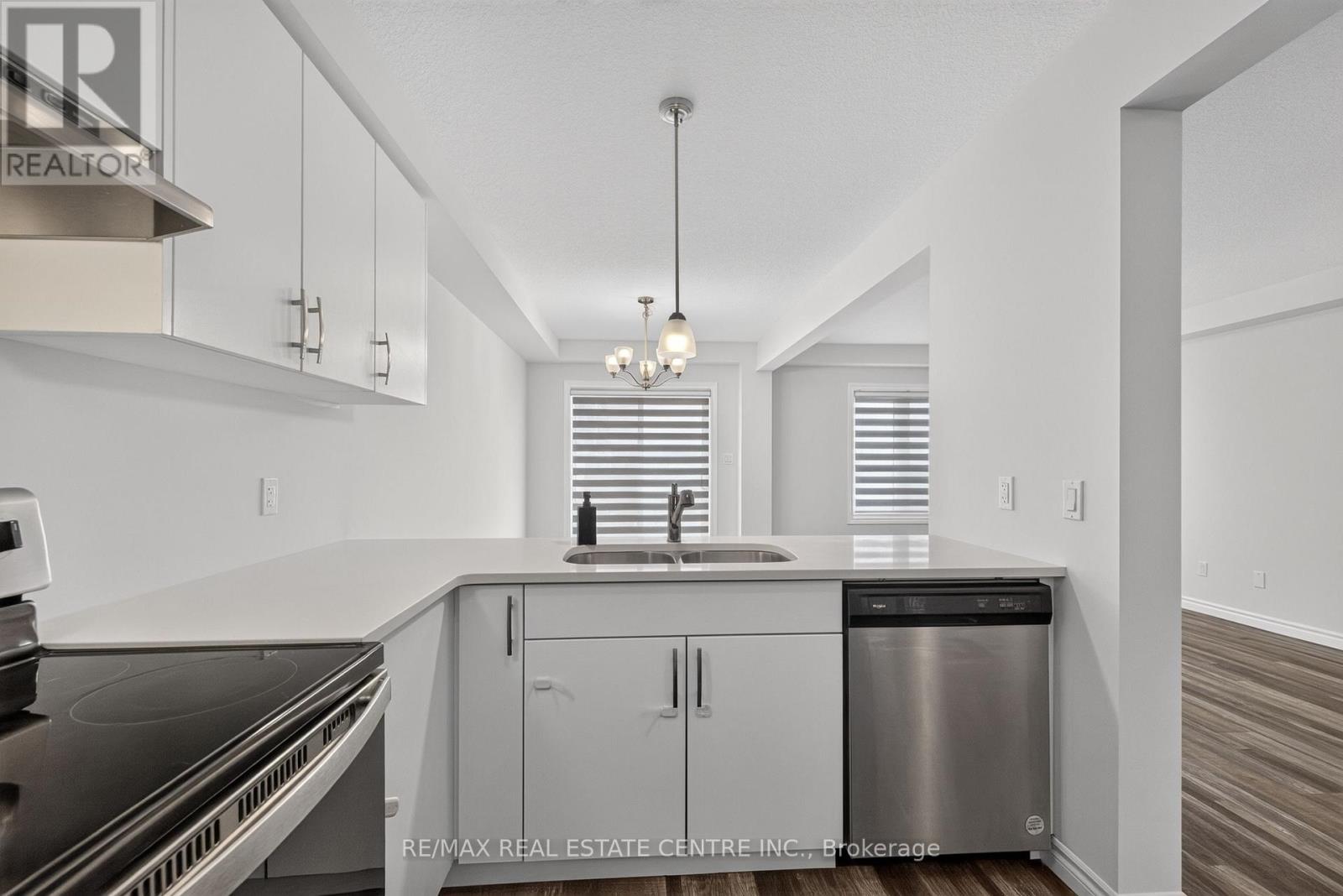 296 BRADSHAW DRIVE - Image 25