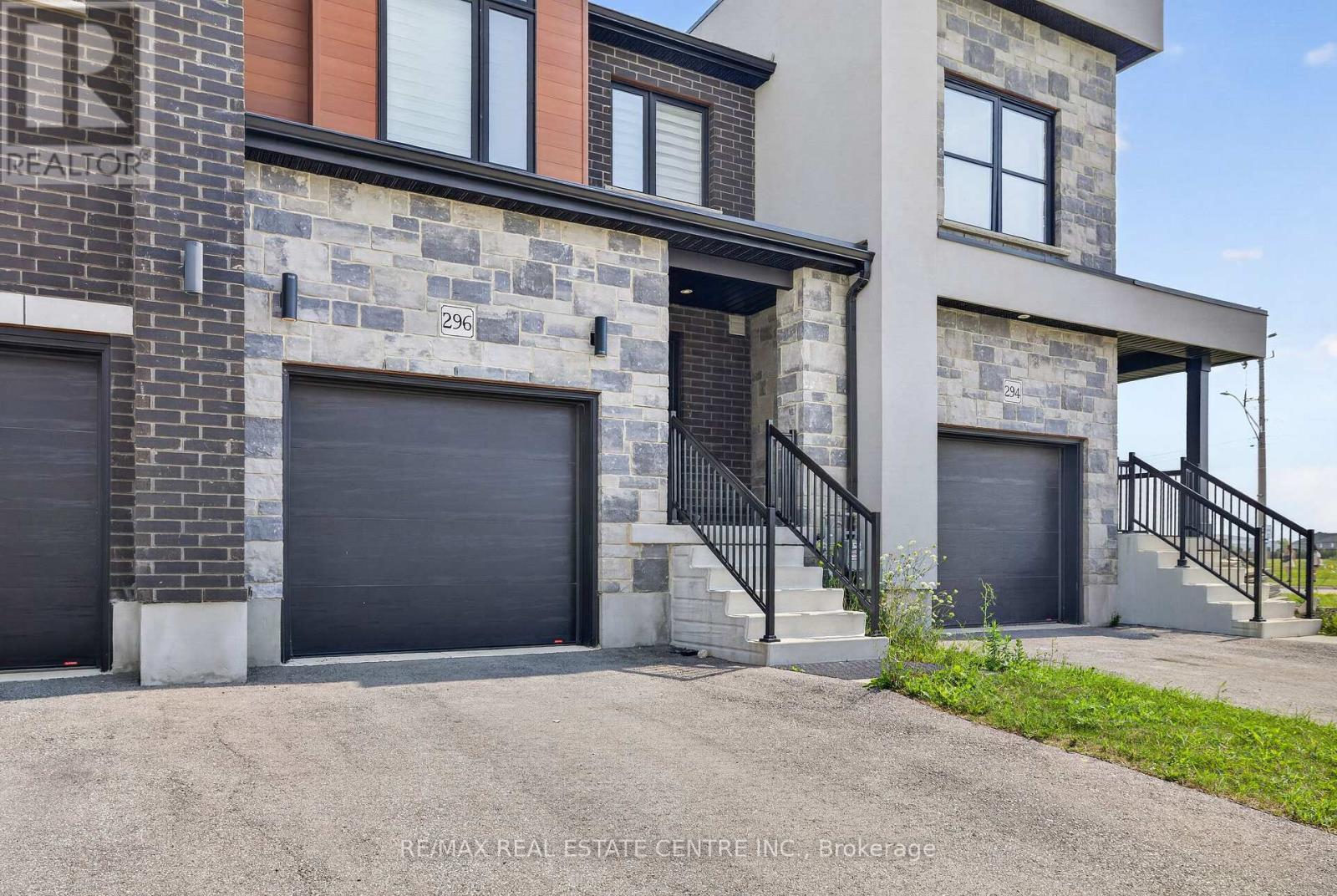 296 BRADSHAW DRIVE - 4