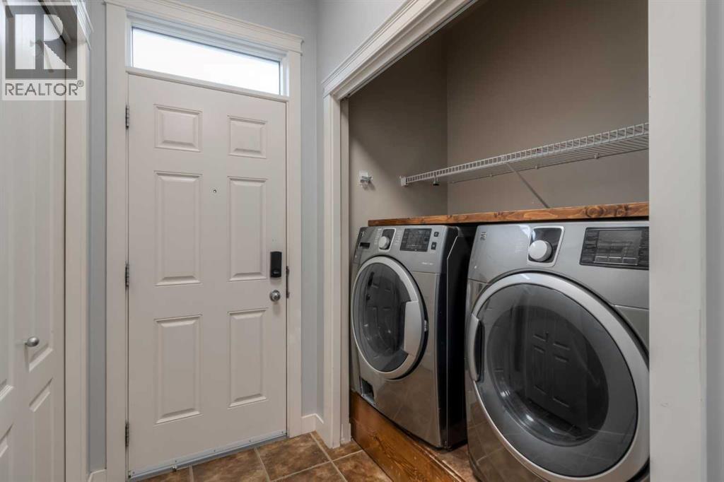 104 Coalbanks Boulevard W - Image 34