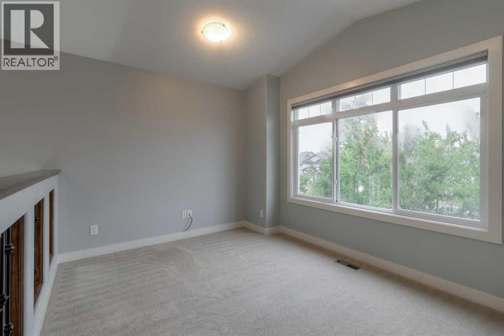 104 Coalbanks Boulevard W - Image 36