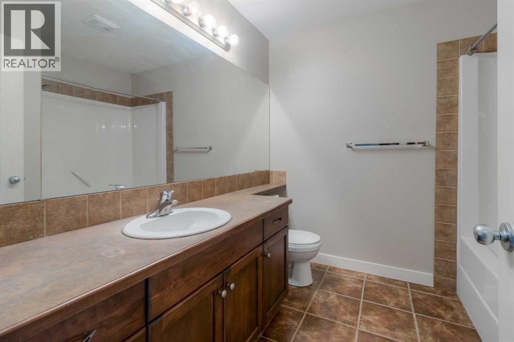 104 Coalbanks Boulevard W - Image 47