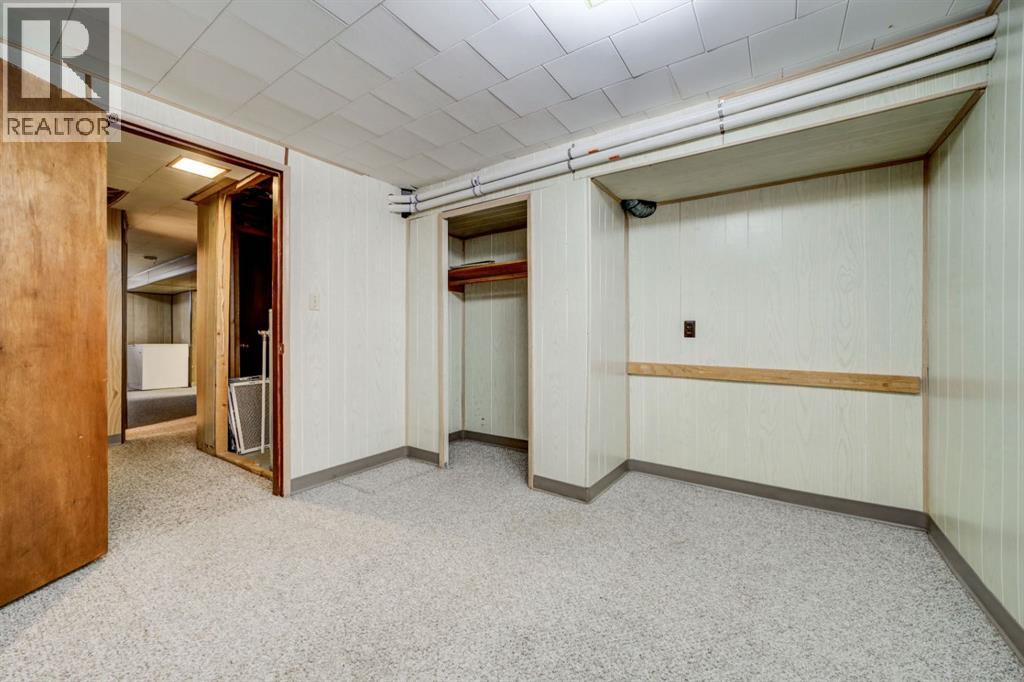 711 27 Street N - Image 38