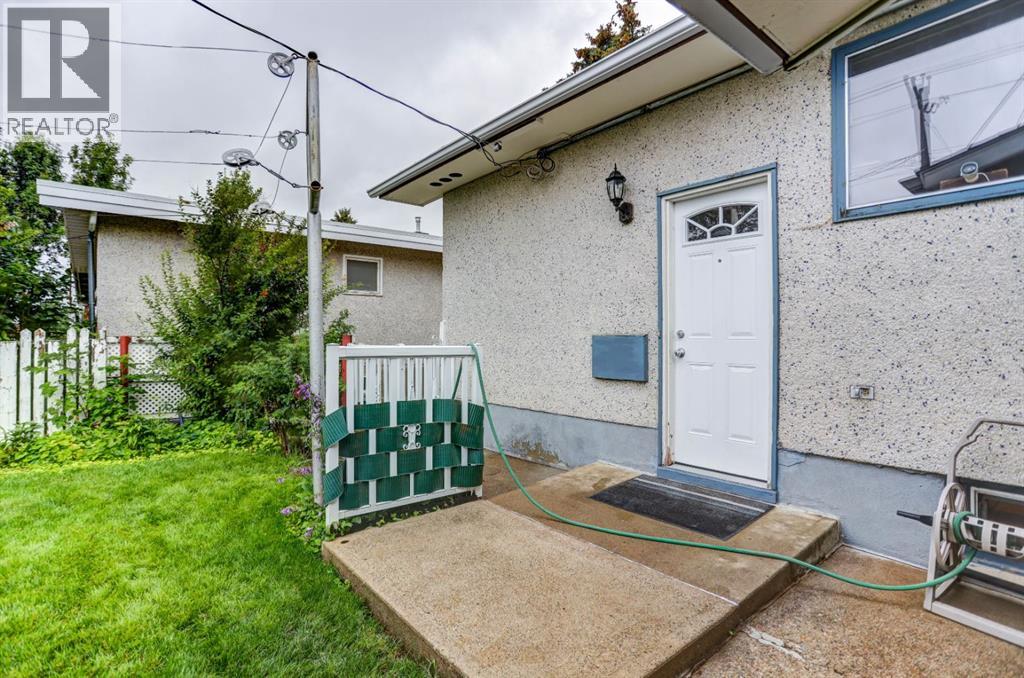 711 27 Street N - 40