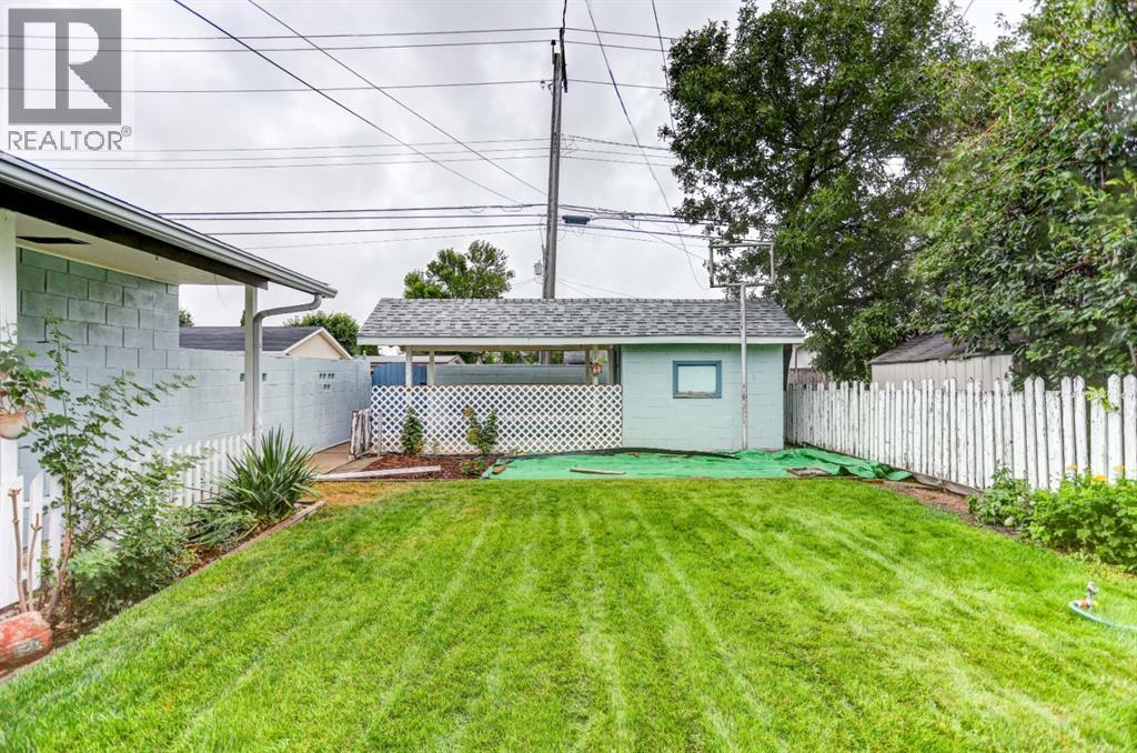 711 27 Street N - Image 42