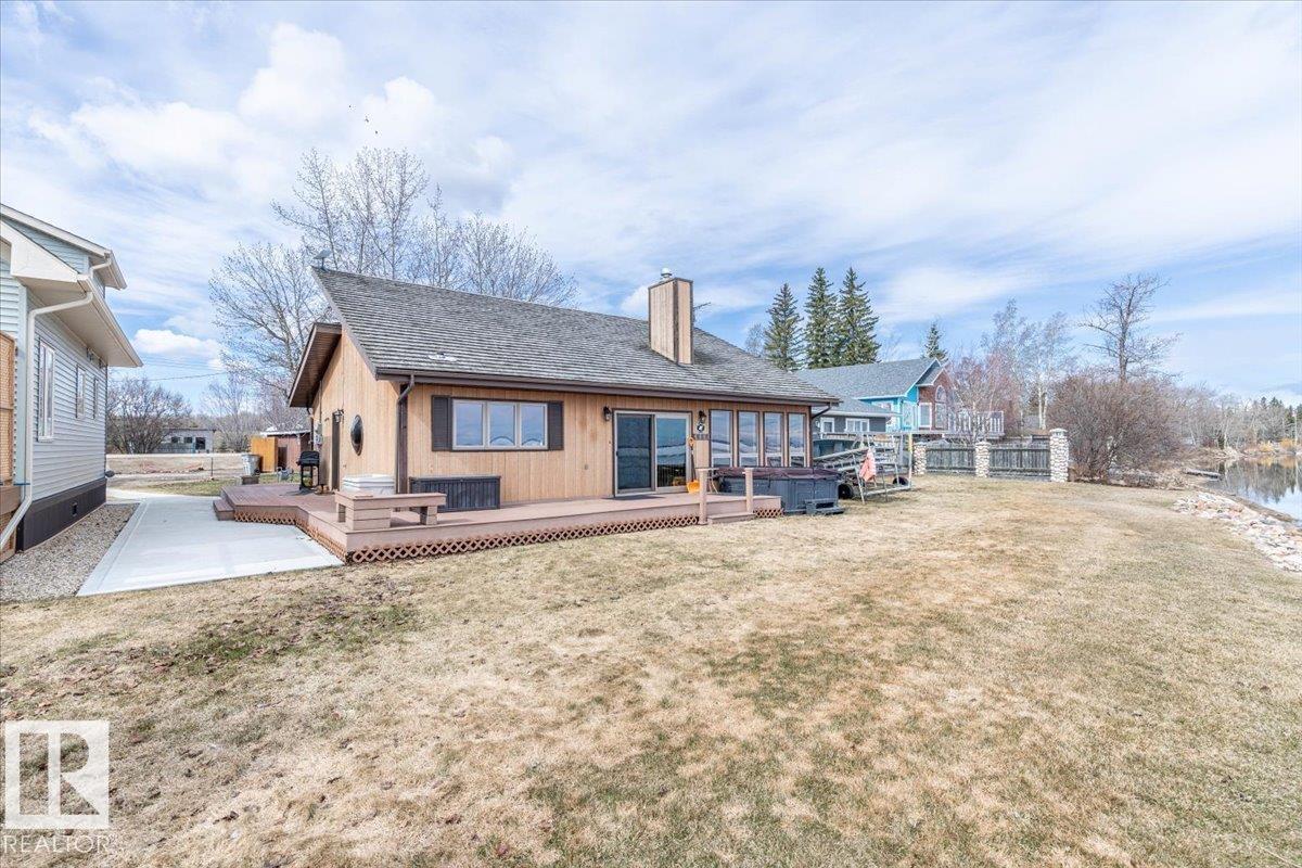 35 Lakeshore Dr - 2