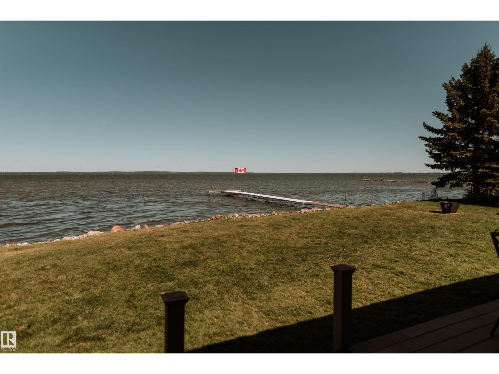 35 Lakeshore Dr - Image 21