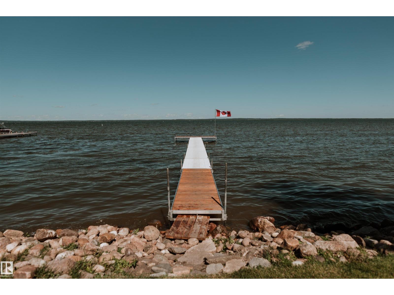 35 Lakeshore Dr - 25